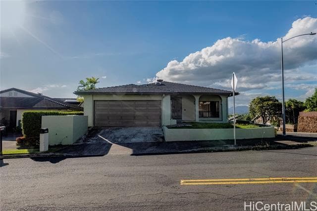property at 98-656-656 Kuini St