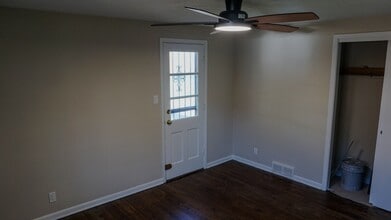 9606 Independence Blvd, Unit 9606 in Parma Heights, OH - Building Photo - Building Photo