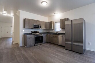 373 E 13th Ave in Columbus, OH - Building Photo - Building Photo