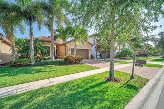 16927 Bridge Crossing Cir in Delray Beach, FL - Building Photo - Building Photo