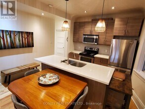 597 Carlaw Ave in Toronto, ON - Building Photo - Building Photo