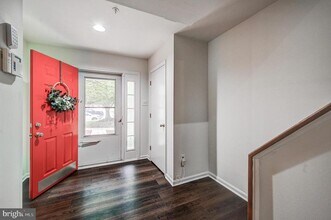12217 Sleepy Horse Ln in Columbia, MD - Building Photo - Building Photo