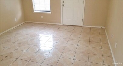 5887 Mile 11 N in Mercedes, TX - Building Photo - Building Photo