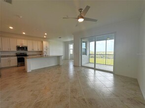 14051 Heritage Landing Blvd, Unit 545 in Punta Gorda, FL - Building Photo - Building Photo