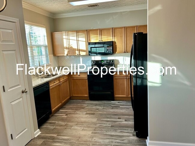 4655 Beacon Ridge Ln in Flowery Branch, GA - Building Photo - Building Photo