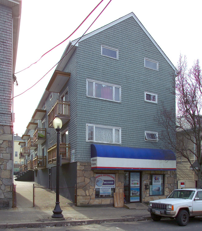 91 Columbia St in Fall River, MA - Building Photo - Building Photo