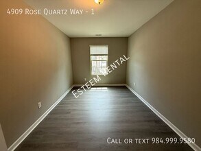 4909 Rose Quartz Way in Raleigh, NC - Building Photo - Building Photo