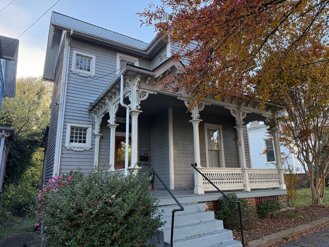 property at 605 Harrison St