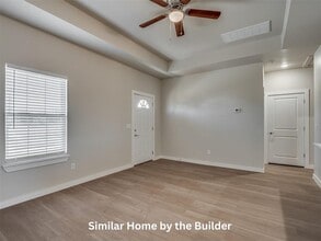 114 Sterling Dr in Chickasha, OK - Building Photo - Building Photo