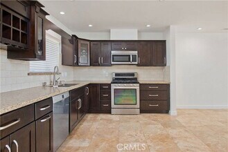 17326 Chase St in Los Angeles, CA - Building Photo - Building Photo