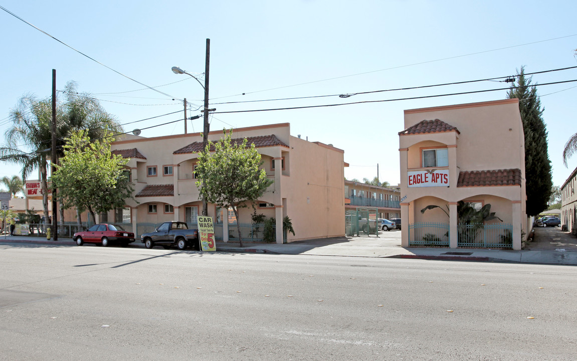 Eagle Apartments in Bell, CA - Building Photo