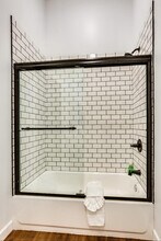 1202 W Huron St in Chicago, IL - Building Photo - Building Photo