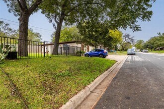 1411 Braes Ridge Dr in Austin, TX - Building Photo - Building Photo