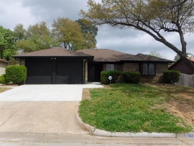 5403 Marshfield Ct in Arlington, TX - Building Photo