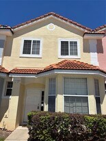 1237 S Beach Cir in Kissimmee, FL - Building Photo