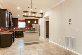 2643 Salt Lake Dr in Jacksonville, FL - Building Photo - Building Photo
