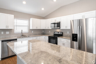 1062 Gay Rd in Lakeland, FL - Building Photo - Building Photo