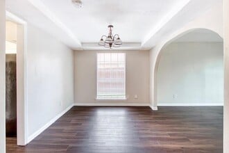 3623 Stables Ln in Dallas, TX - Building Photo - Building Photo