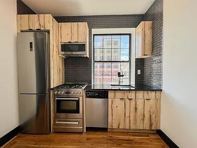 276 E 23rd St in Brooklyn, NY - Building Photo - Building Photo
