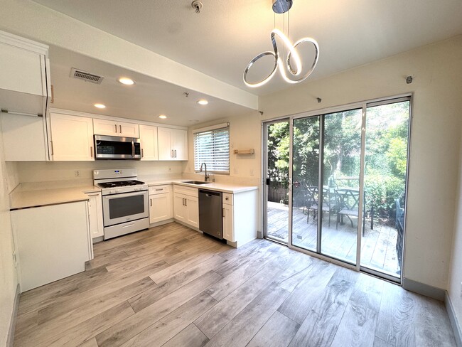 property at 456 Shatto Pl