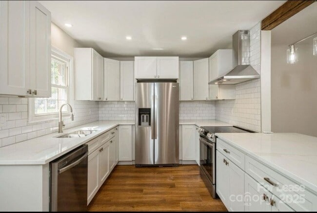 2510 O'Hara Dr in Charlotte, NC - Building Photo - Building Photo