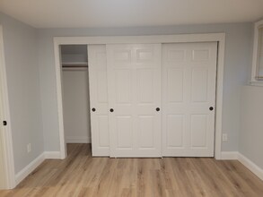 224 School St, Unit 2 in Walpole, MA - Building Photo - Building Photo