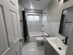 26270 Southwestern Hwy in Redford Township, MI - Building Photo - Building Photo
