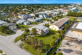 106 Sunrise Ave in Satellite Beach, FL - Building Photo - Building Photo