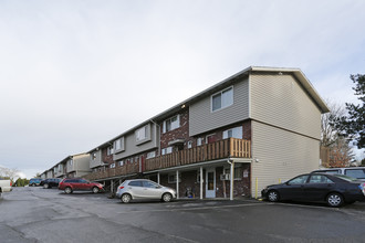 Willamette Townhouse in Portland, OR - Foto de edificio - Building Photo