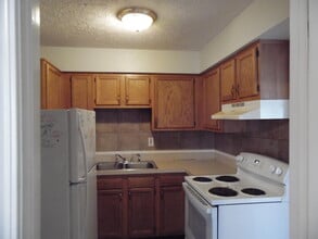 921 N Broadway in Lexington, KY - Building Photo - Building Photo