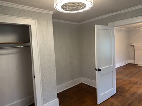 160 Brookwood Ave NE in Concord, NC - Building Photo - Building Photo