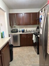565 Talcottville Rd in Vernon, CT - Building Photo - Building Photo