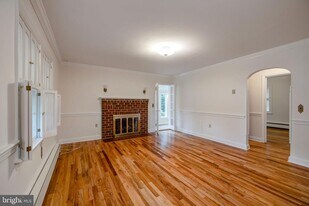 6623 Beulah St in Alexandria, VA - Building Photo