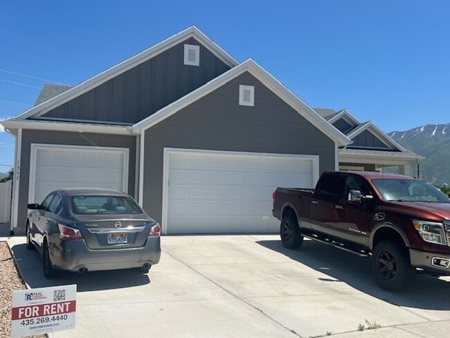 property at 1357 E 750 S
