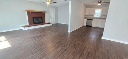 500 SW 4th St in Bryant, AR - Building Photo - Building Photo