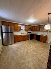 120 Wooddale Rd in East Stroudsburg, PA - Foto de edificio - Building Photo