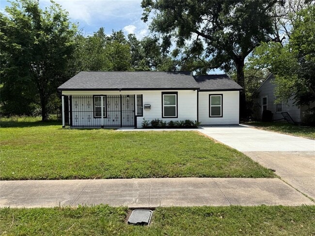 property at 3934 Zephyr St