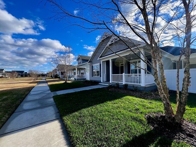 2228 Martlet Ln in Virginia Beach, VA - Building Photo - Building Photo