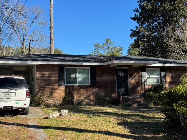property at 1002 Seymour Dr