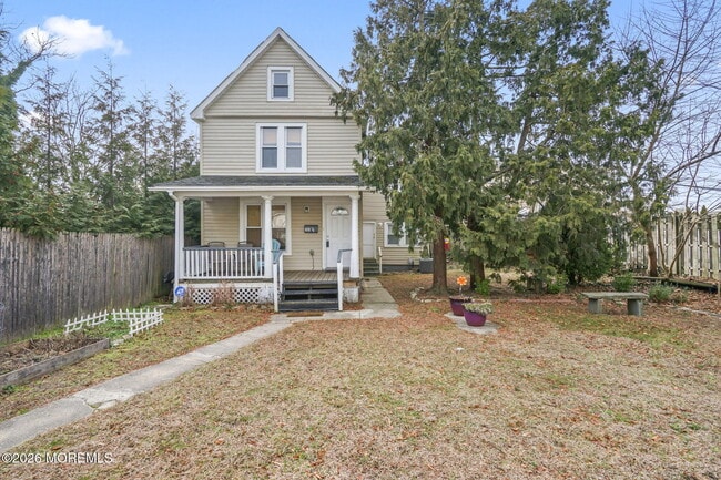 property at 610 1st Ave