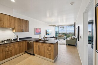 7180 E Kierland Blvd in Scottsdale, AZ - Building Photo - Building Photo