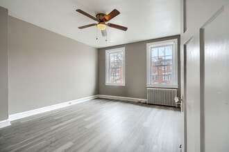 4243 Shamrock Ave in Baltimore, MD - Foto de edificio - Building Photo