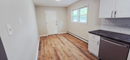 4848 W 83rd St in Burbank, IL - Foto de edificio - Building Photo