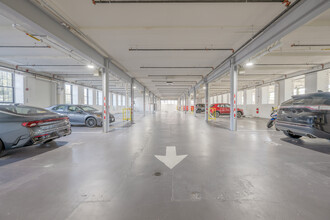 Strive Lofts in Providence, RI - Foto de edificio - Interior Photo