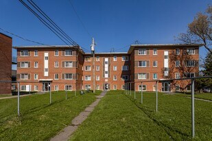 1731 Rochon Rue Apartments