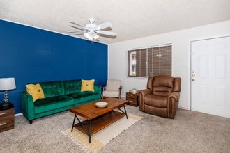 The Landing at Pinewood Park in Lubbock, TX - Building Photo - Building Photo