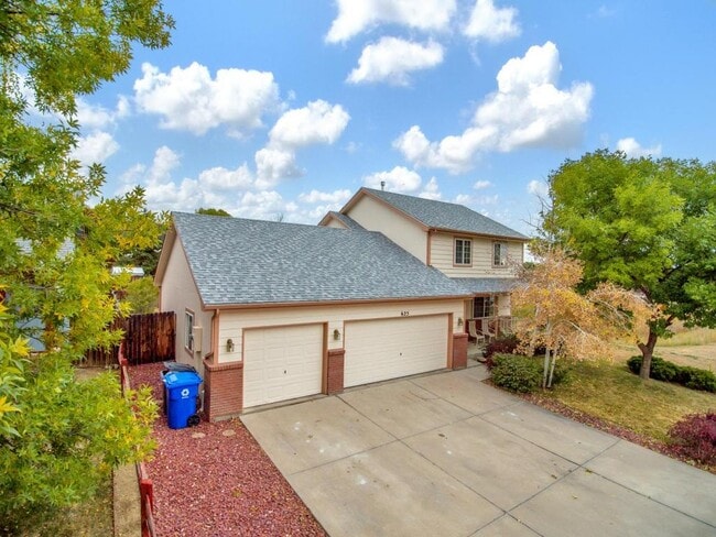 property at 625 Sundisk Dr