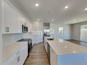 5827 Astapor St in Las Vegas, NV - Building Photo - Building Photo