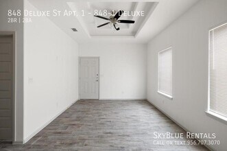 848 Deluxe St in Alamo, TX - Building Photo - Building Photo