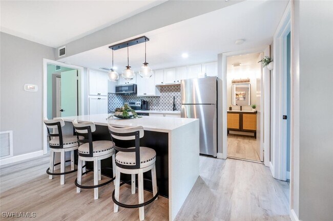 property at 208 Palm Dr